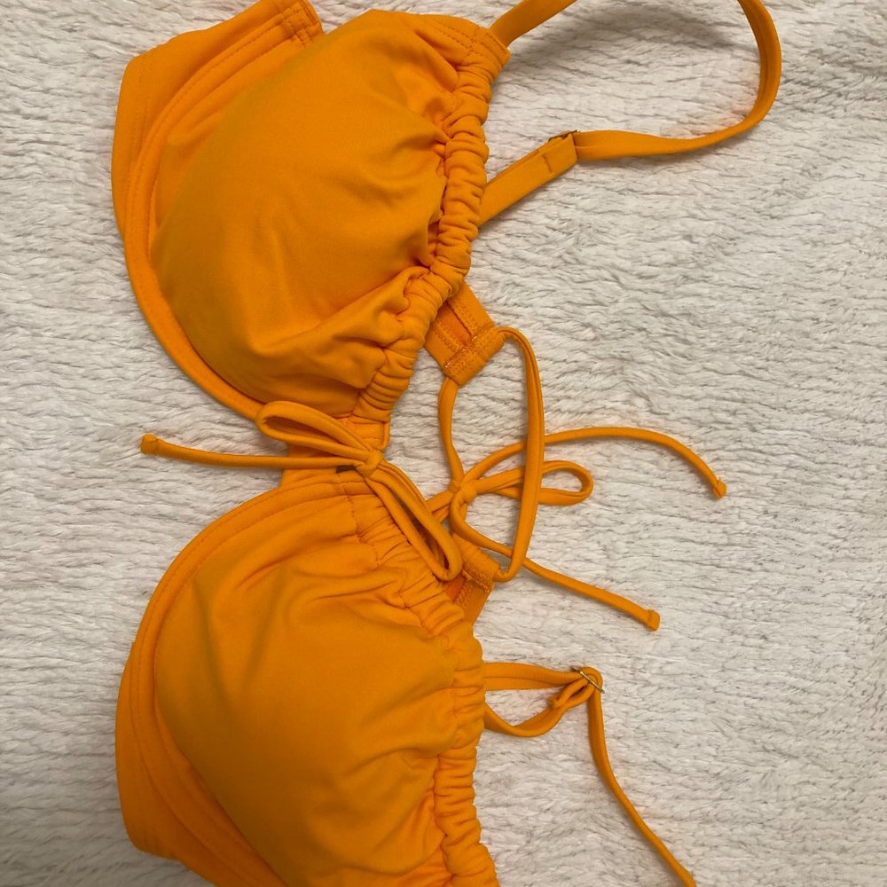 Abercrombie & Fitch Underwire Bikini Top - BRAND NEW